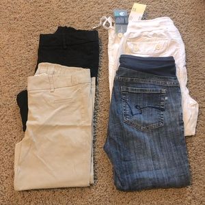 4 pair of Sm maternity cropped pants